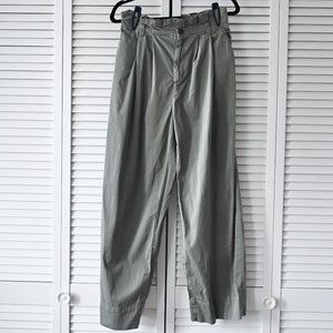 Everlane Gray Ankle Pants